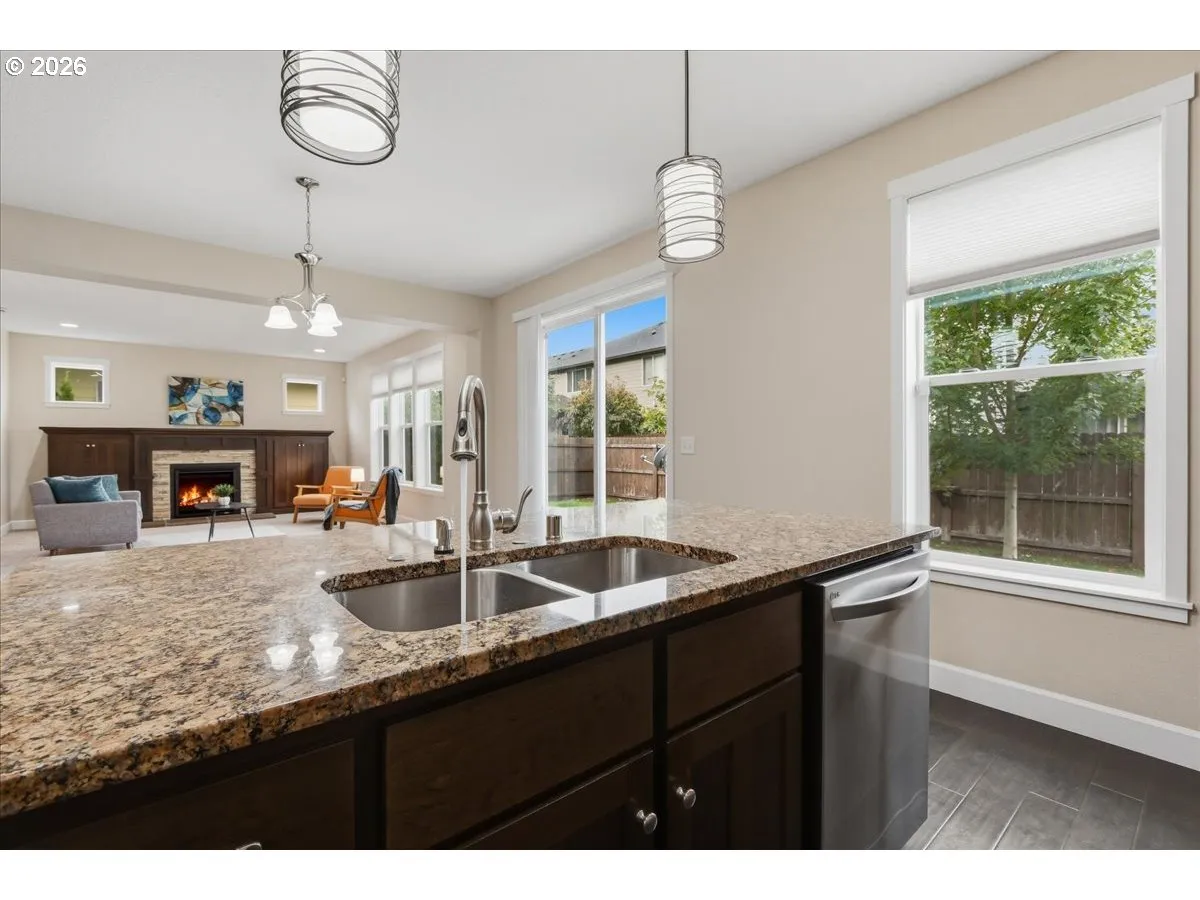 Kitchen-Island