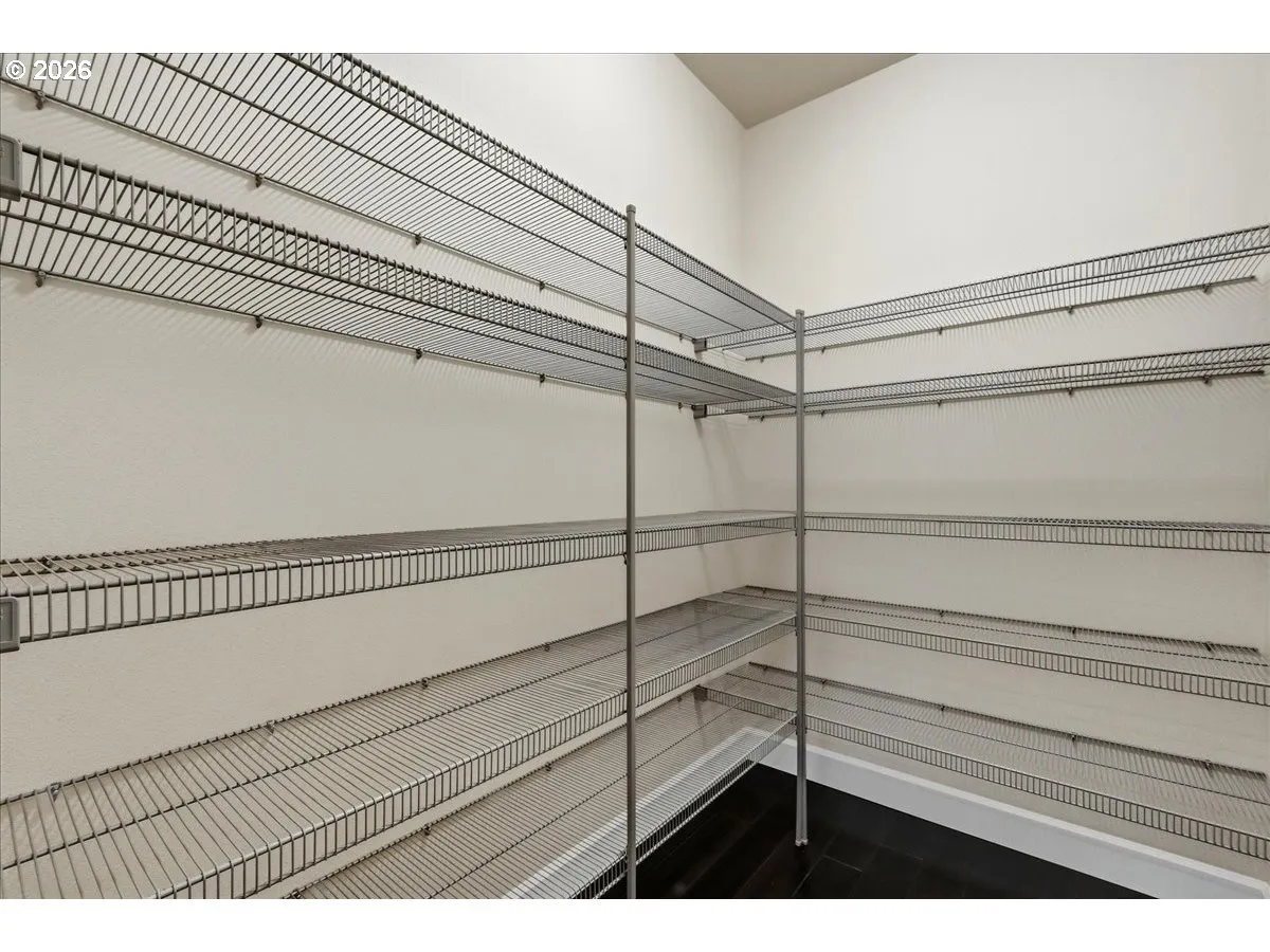 Pantry-Main