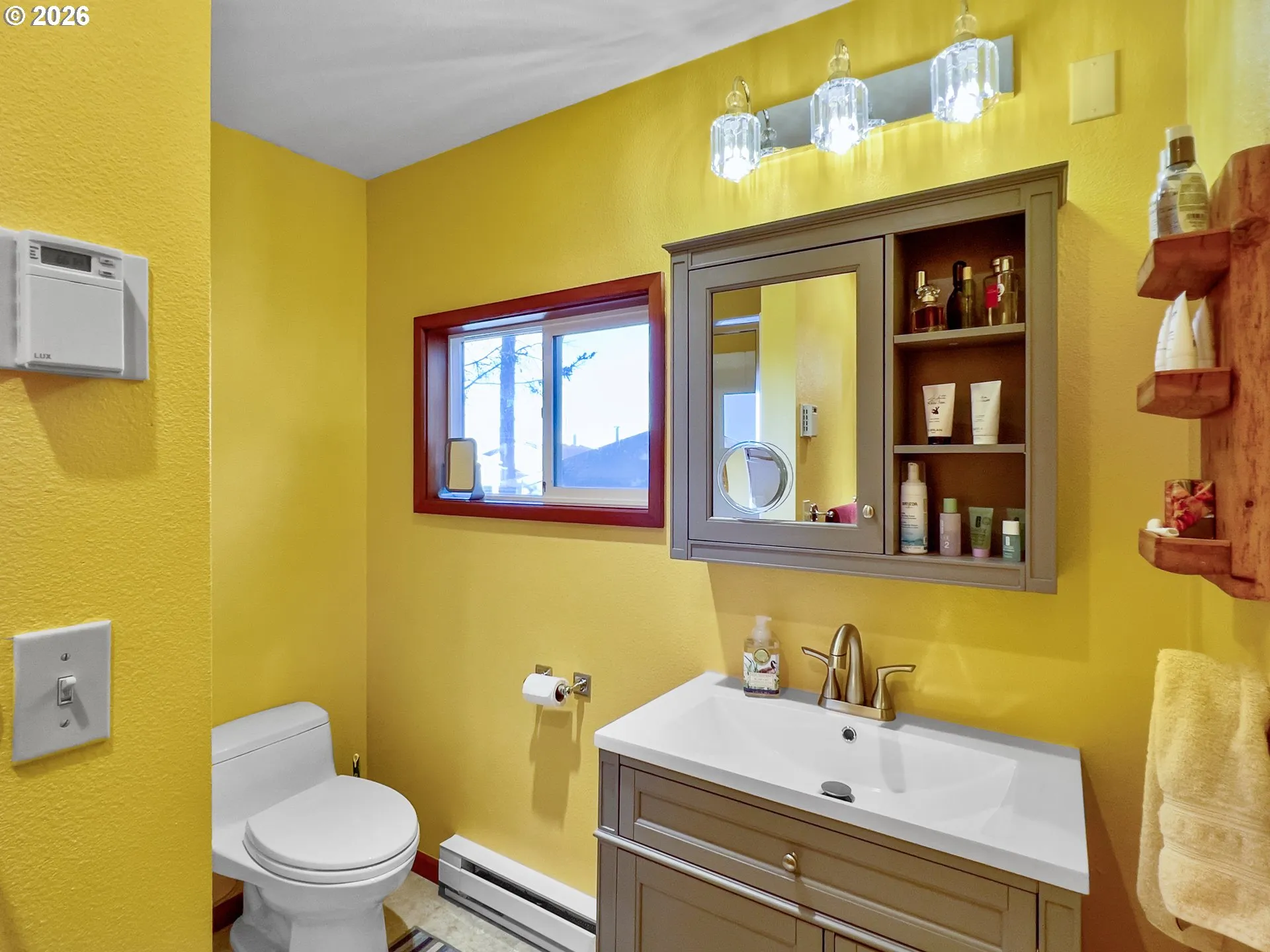 Bathroom-Upper
