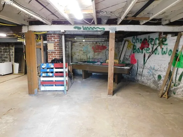 Basement-Unfinished