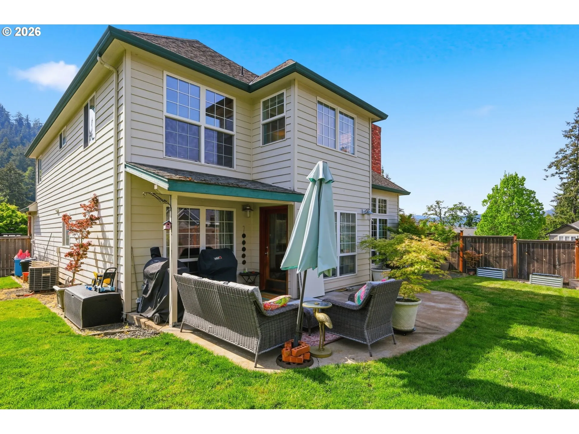 Yard-Back