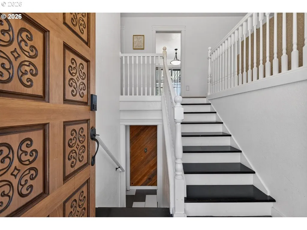 Entrance/Foyer