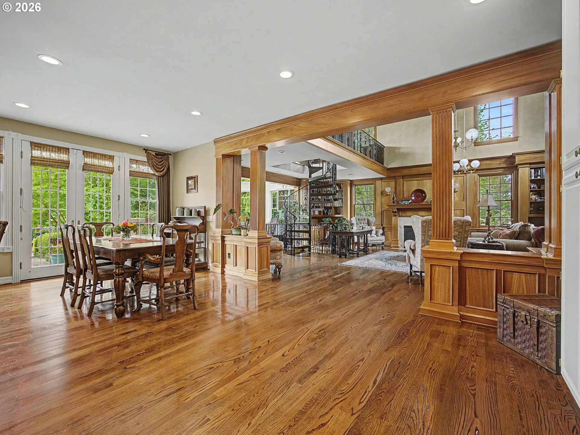 Dining Room-Formal