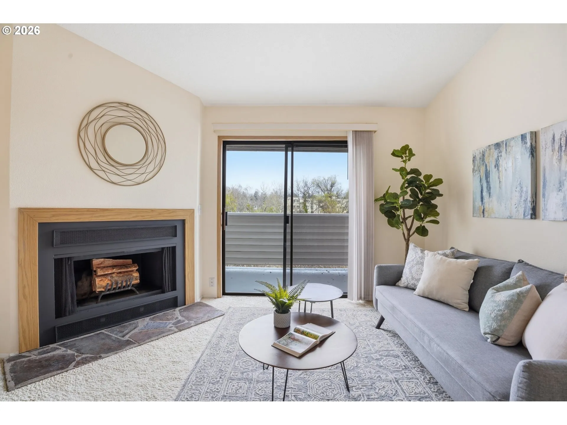 Living Room-Fireplace