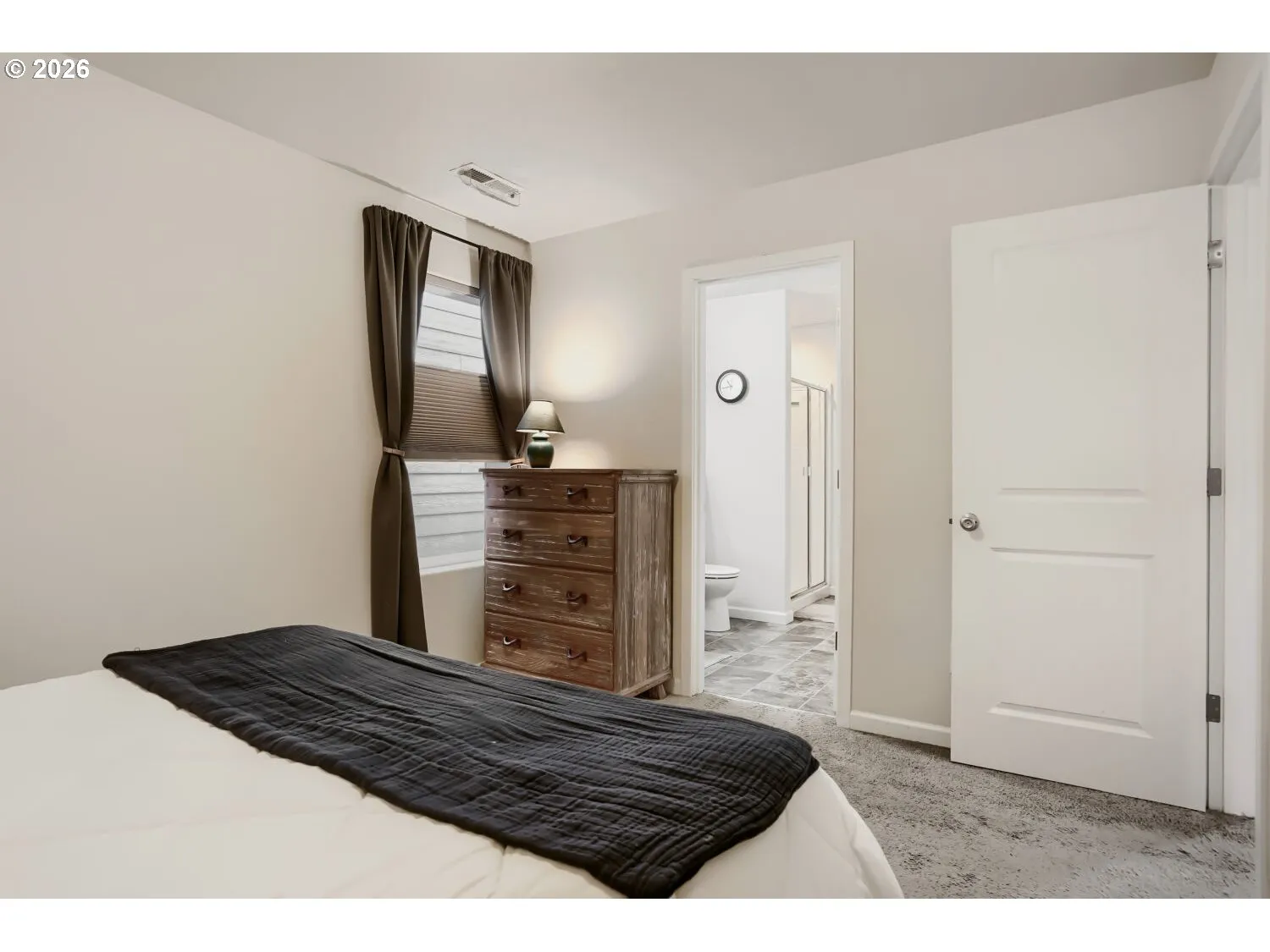 Bedroom, Primary-Main