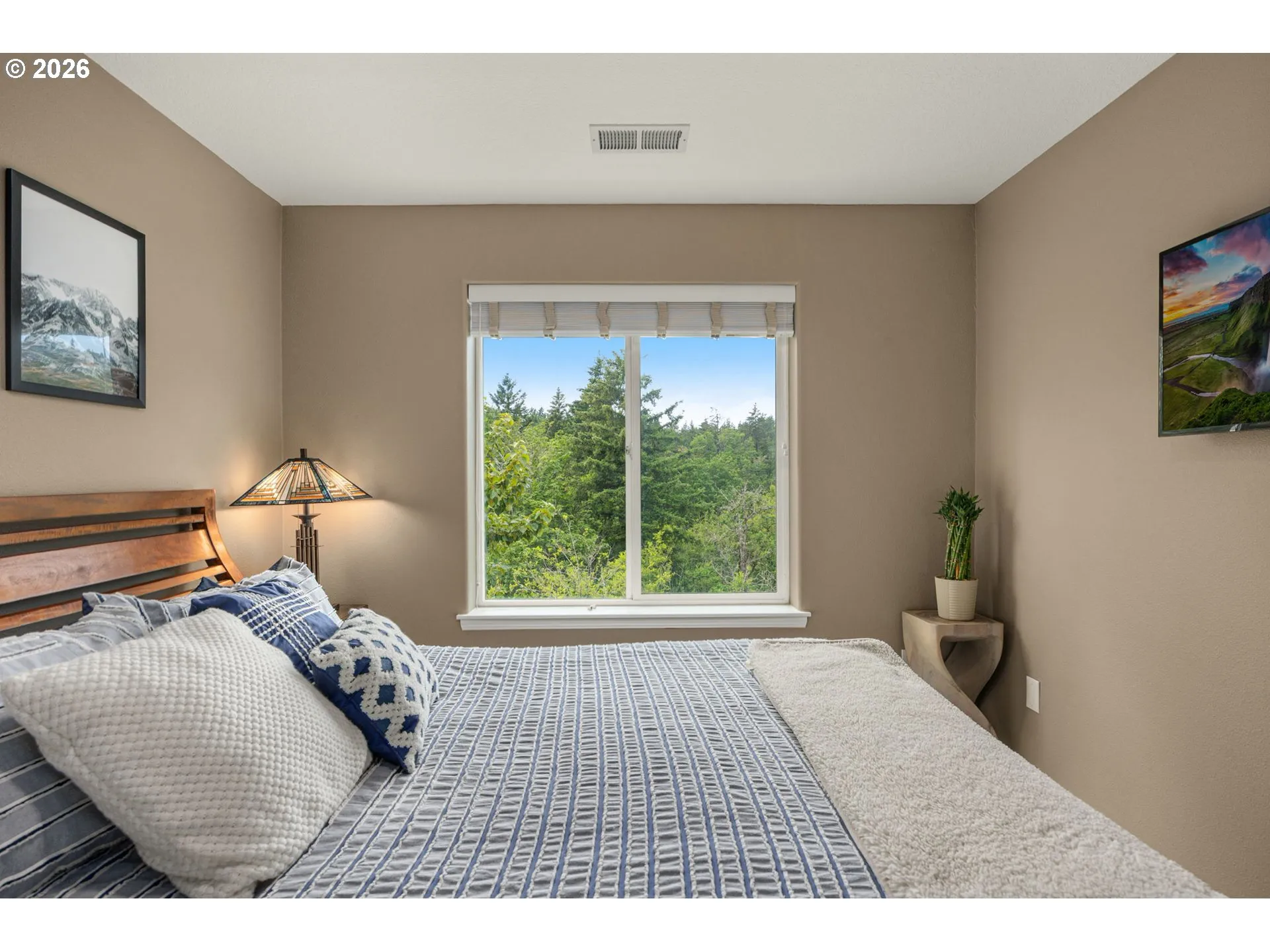 Owner's Suite Bedroom-Upper