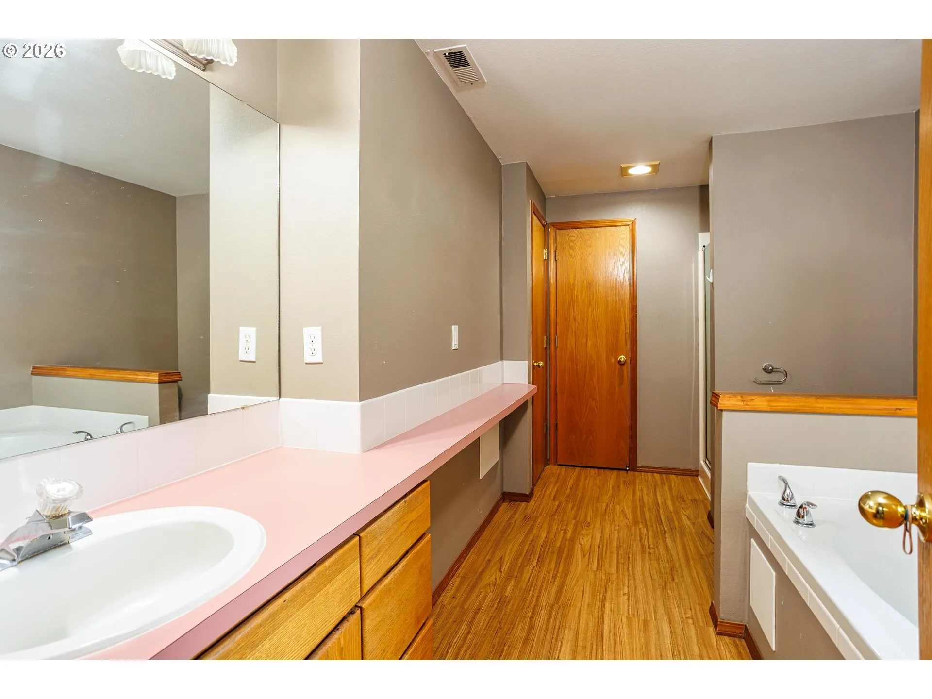 Bathroom-Garden Tub
