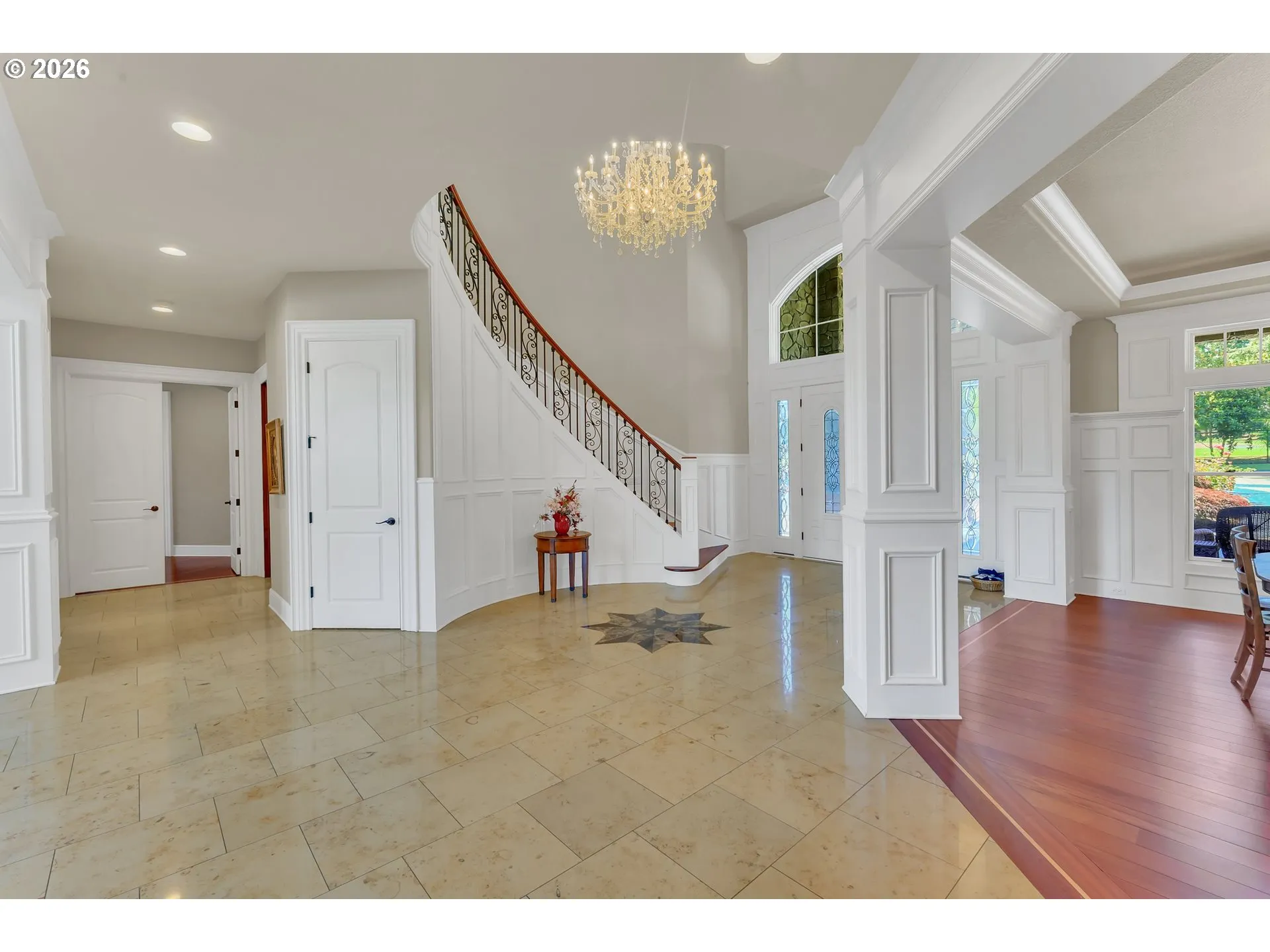 Entrance/Foyer