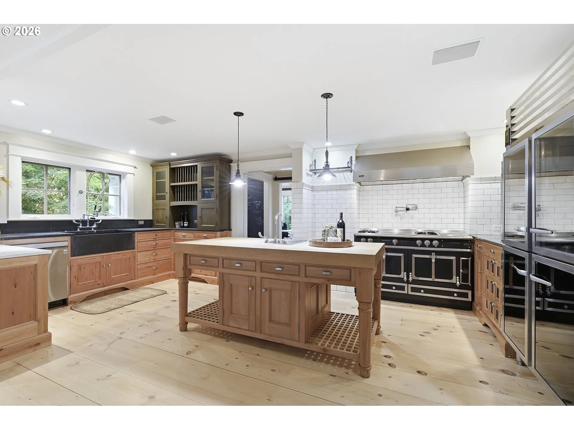 Kitchen-Island