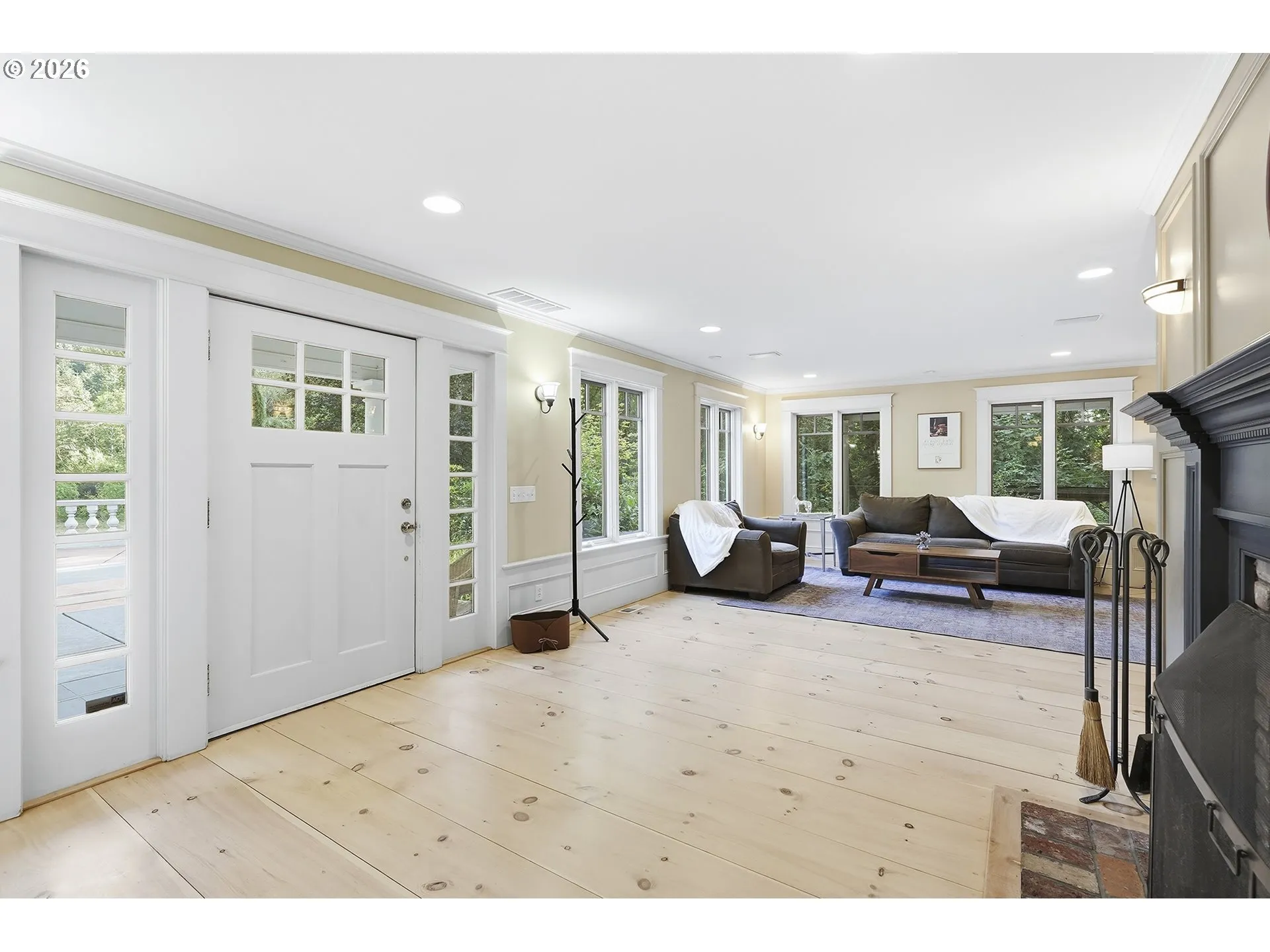 Entrance/Foyer