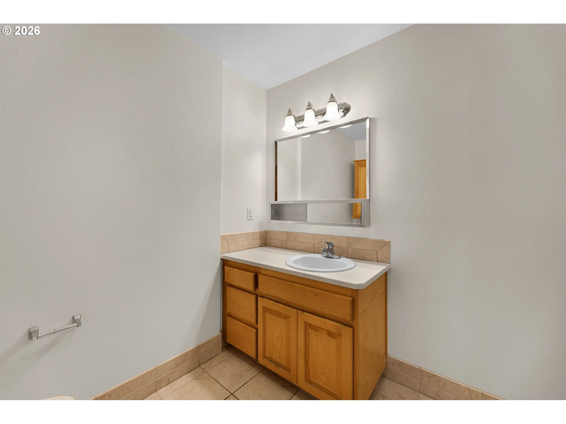 Attached Bathroom #3-Jack and Jill