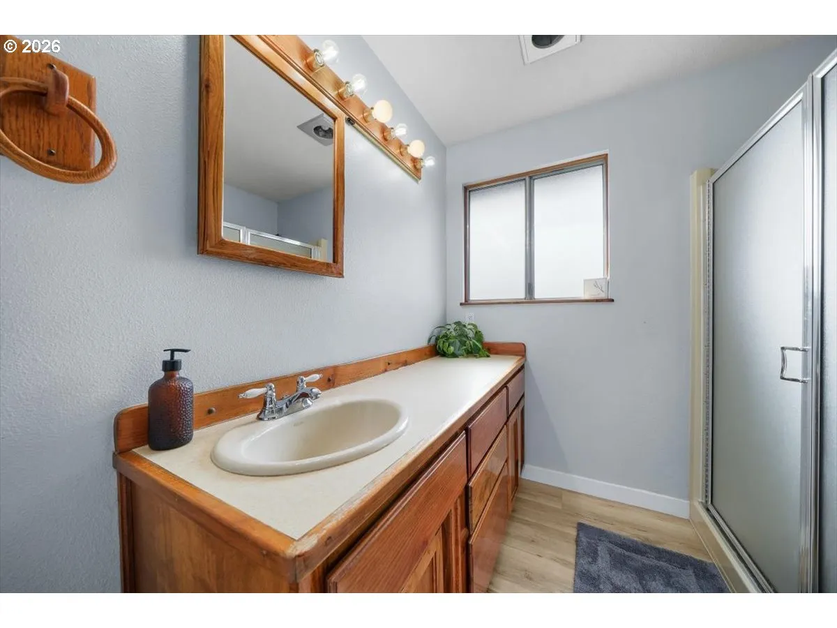 Owner's Suite Bathroom-Walk in Shower