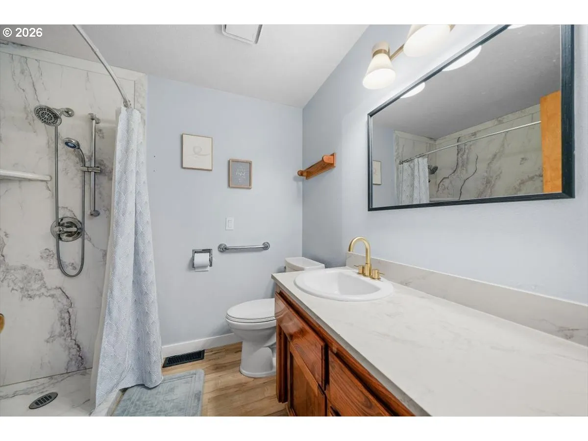 Bathroom-Hall
