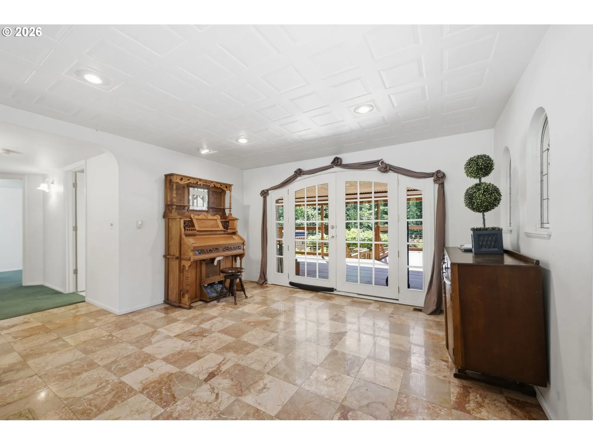 Entrance/Foyer