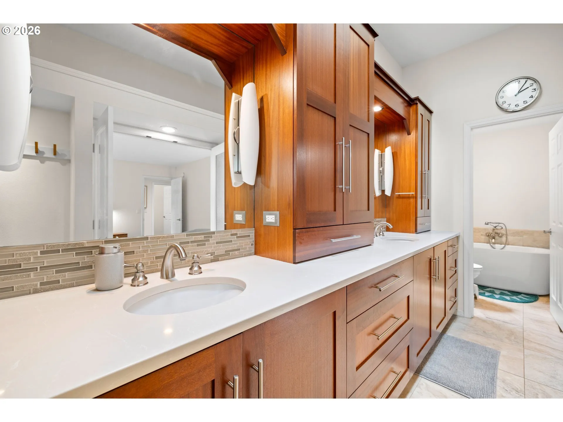 Owner's Suite Bathroom-Full Bathroom