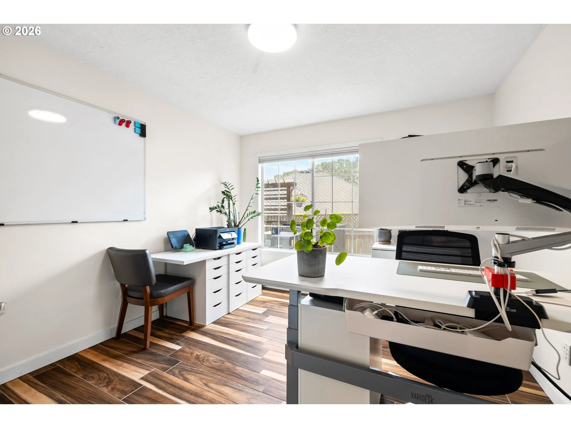 Den/Office-Main