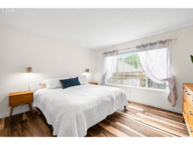 Owner's Suite Bedroom-Main