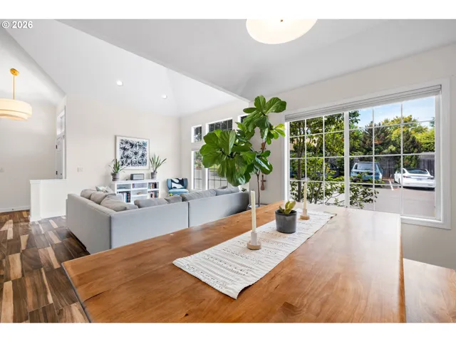 Living Room/Dining Room