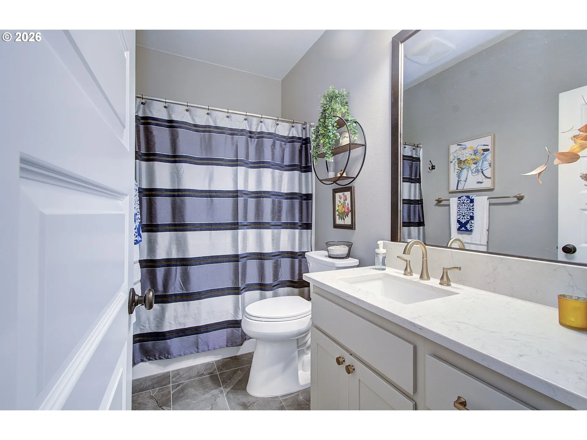 Bathroom-Hall