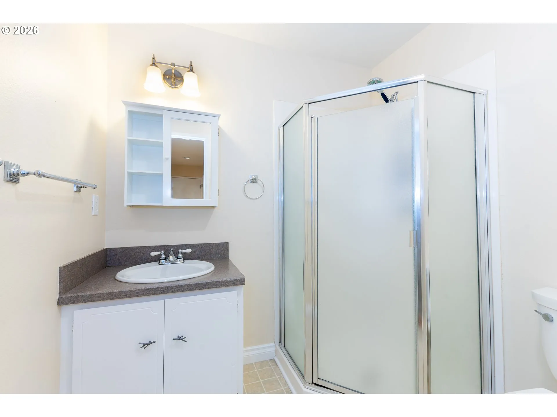 Bathroom-Lower