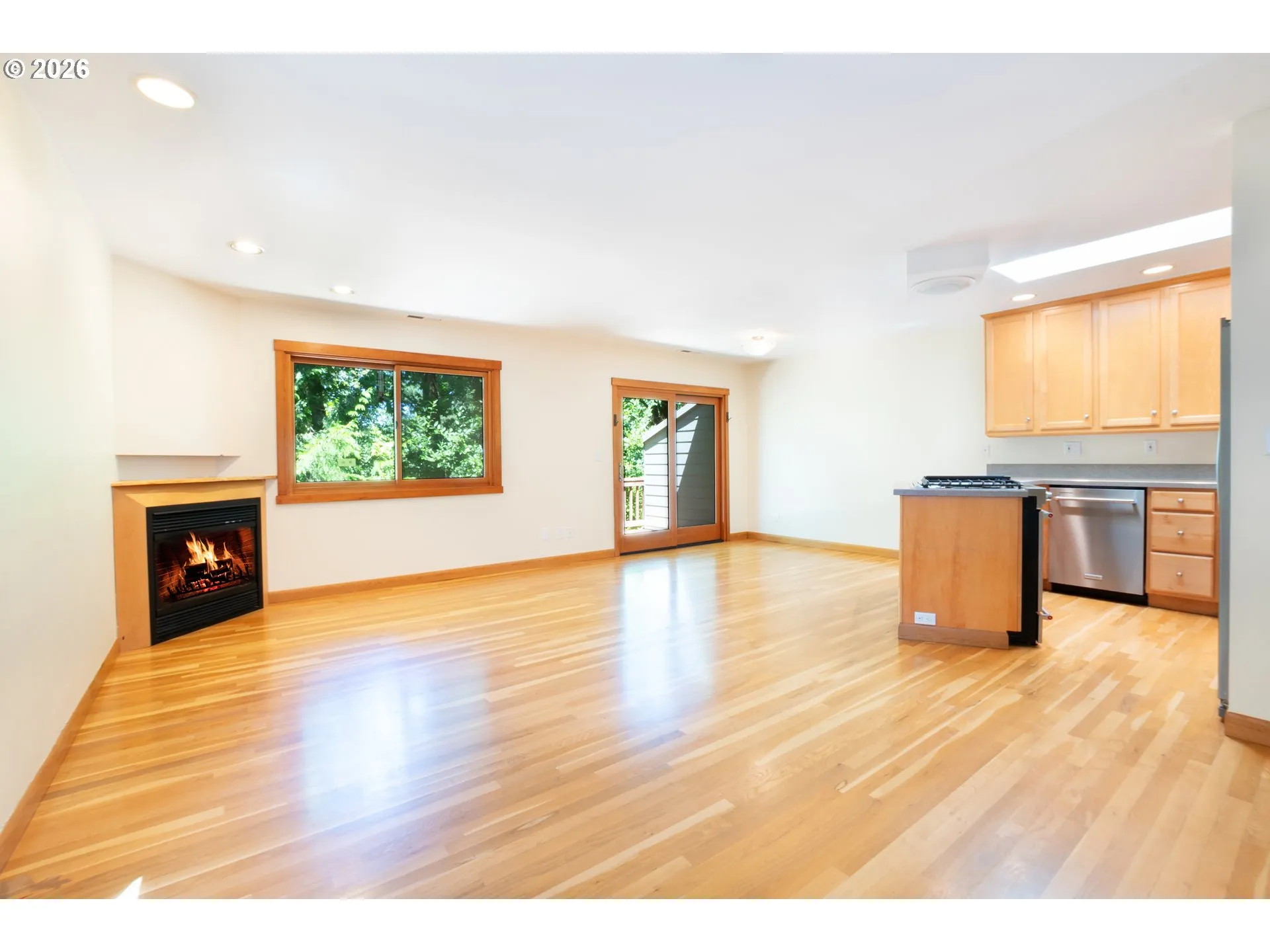 Living Room/Dining Room