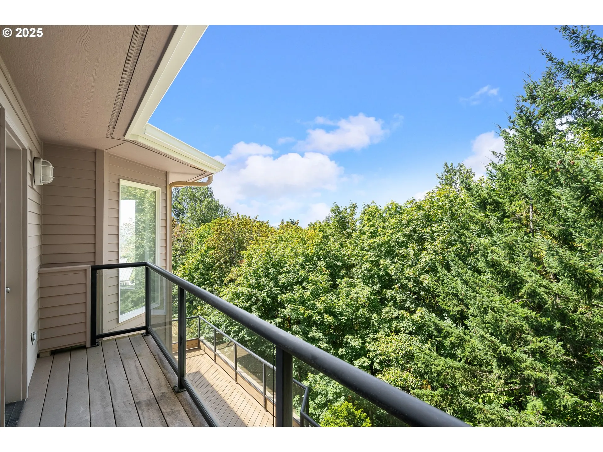 Balcony-Private
