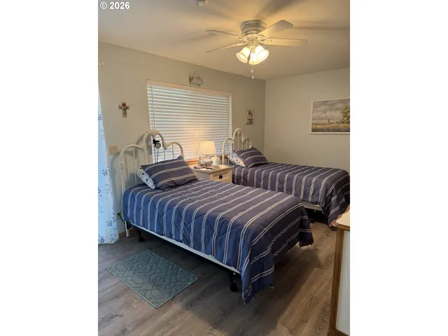 Bedroom-# 1