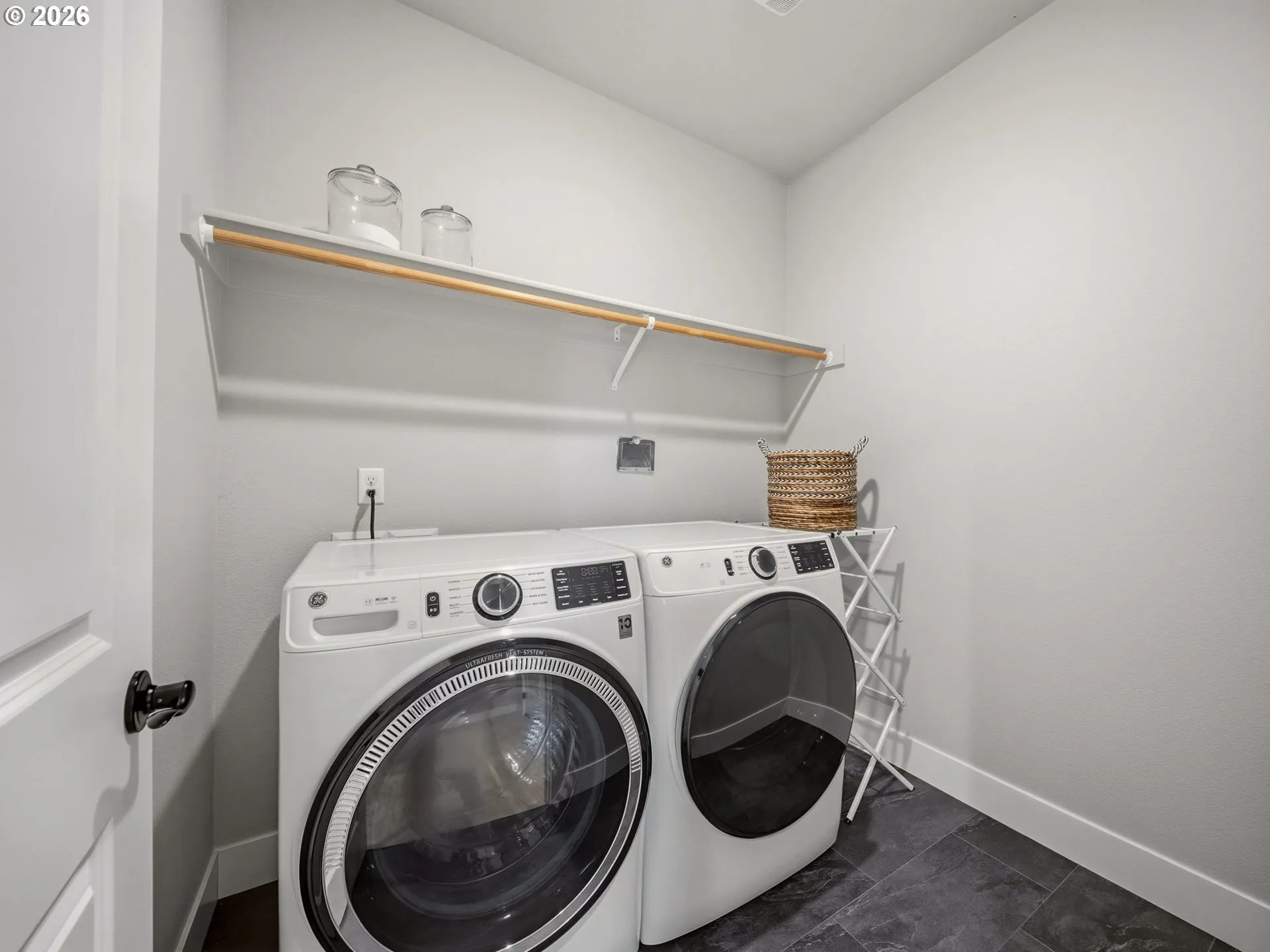 Laundry-Main