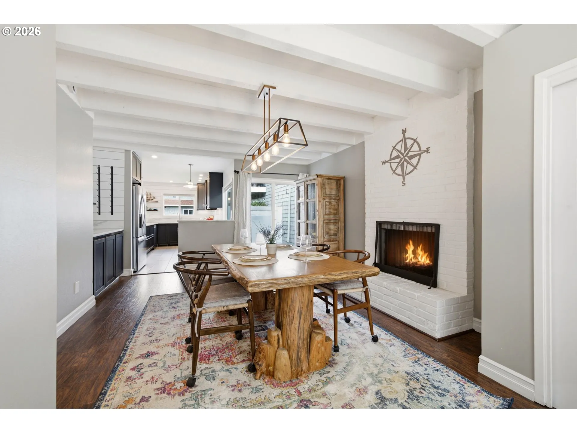 Dining Room-Built-In Cabinets