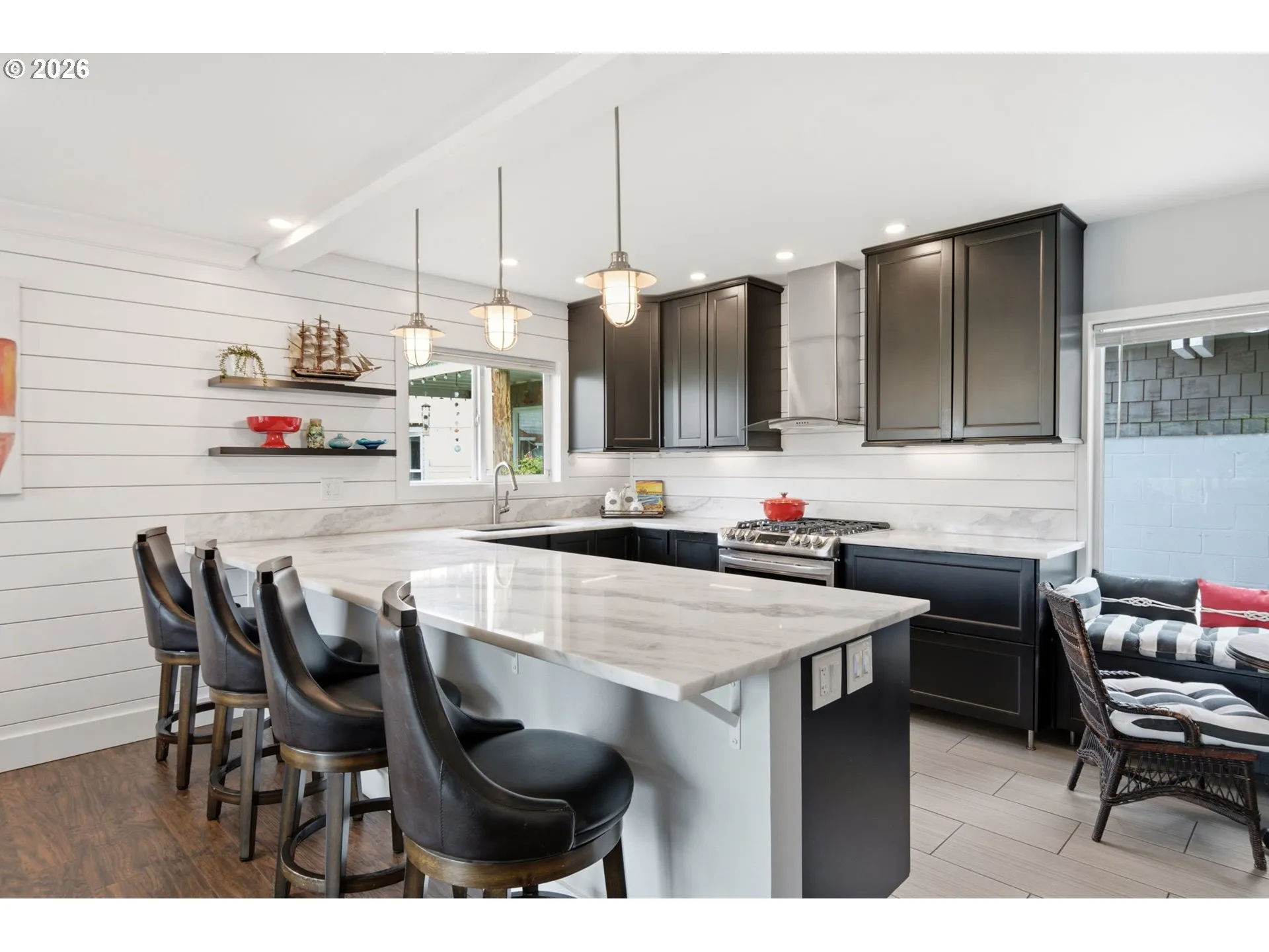 Kitchen-Eating Area