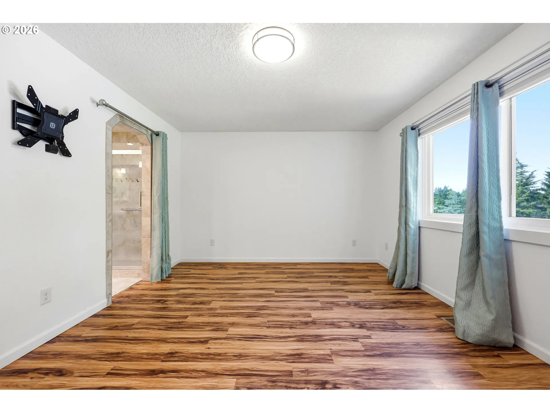 Bedroom, Owner's Suite