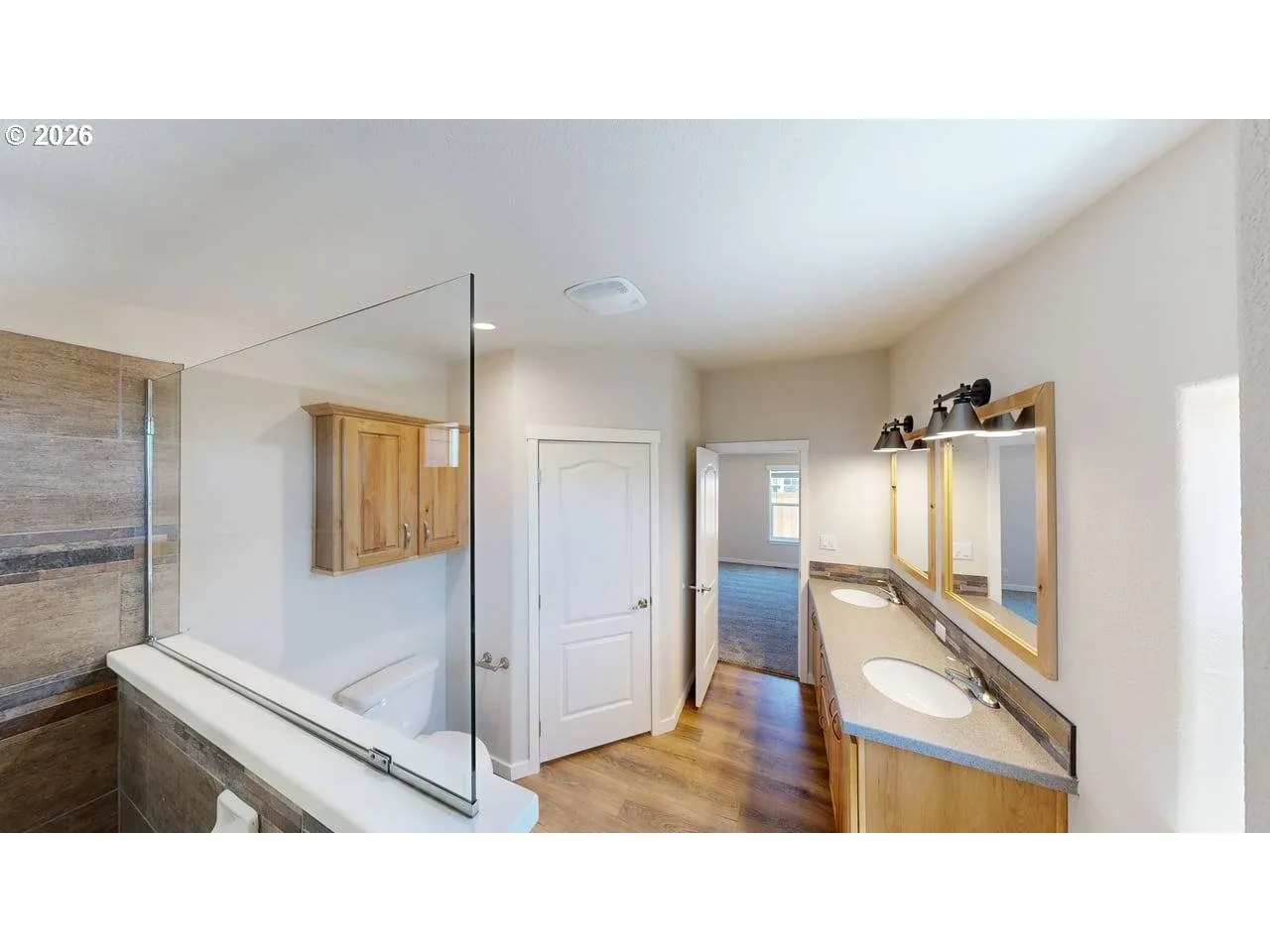 Bathroom, Attached