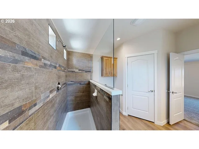 Bathroom, Attached-Walk in Shower