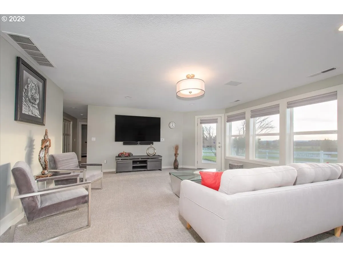 Family Room-Lower