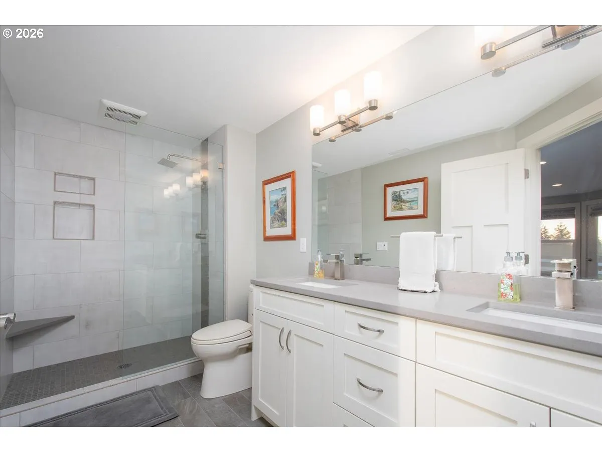 Bathroom-Lower
