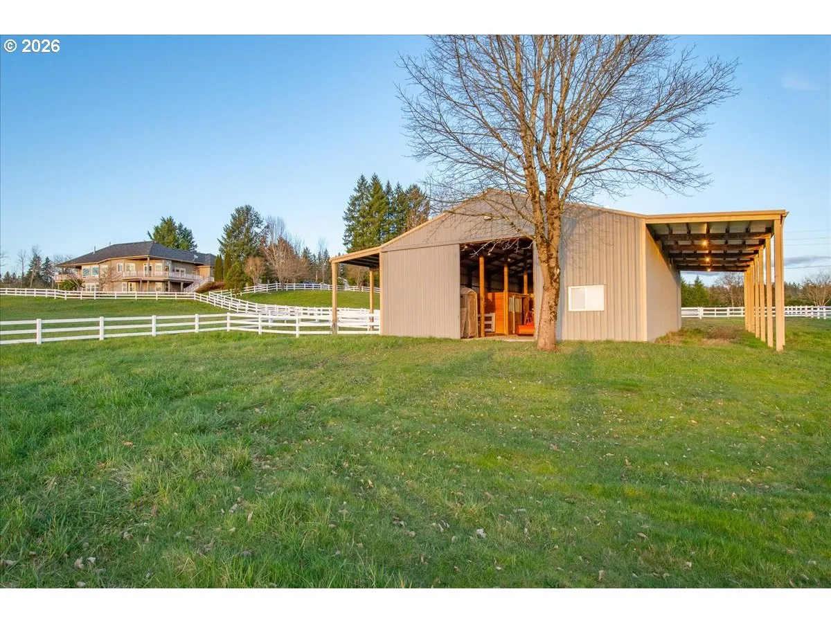Barn