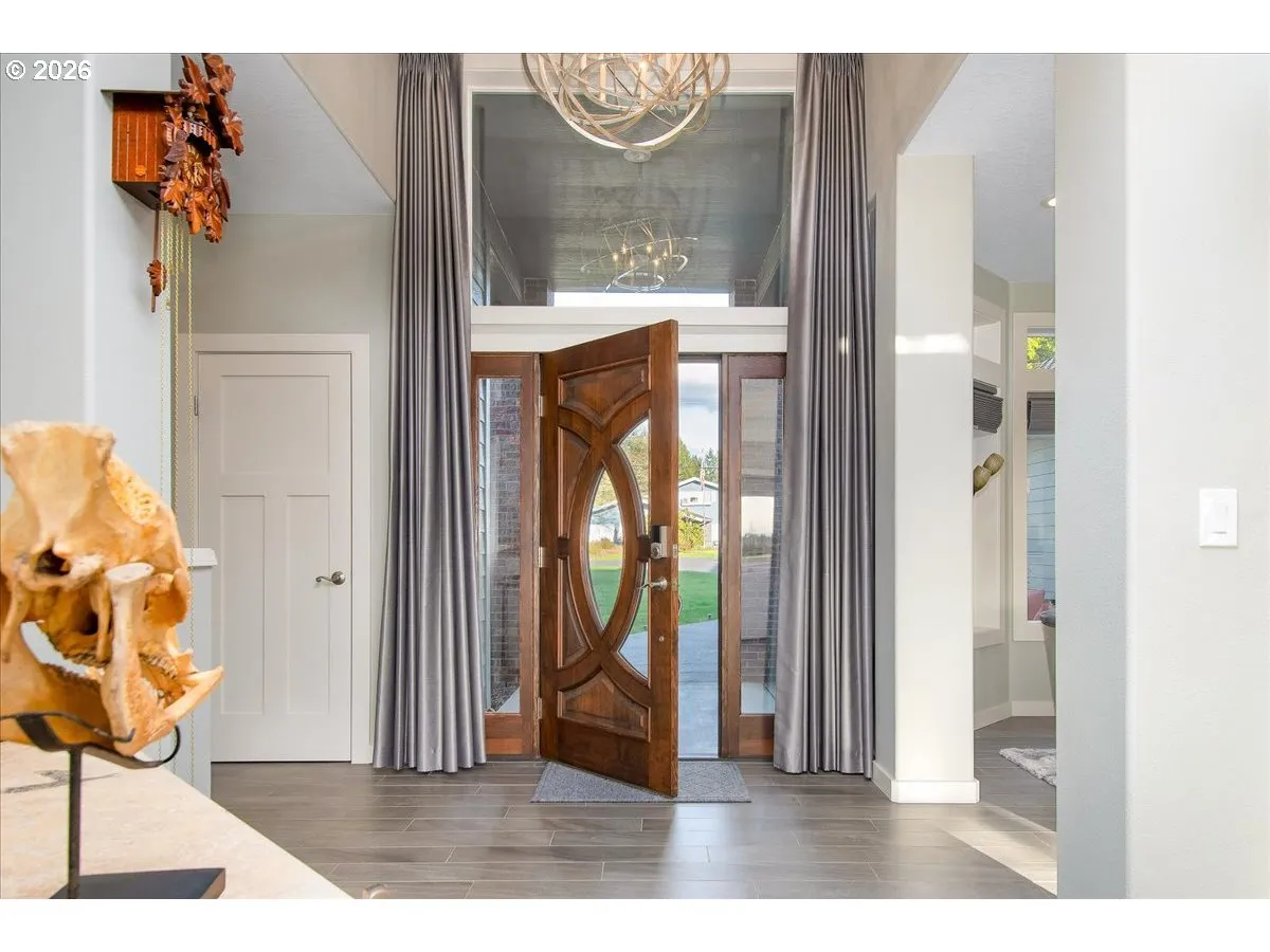 Entrance/Foyer