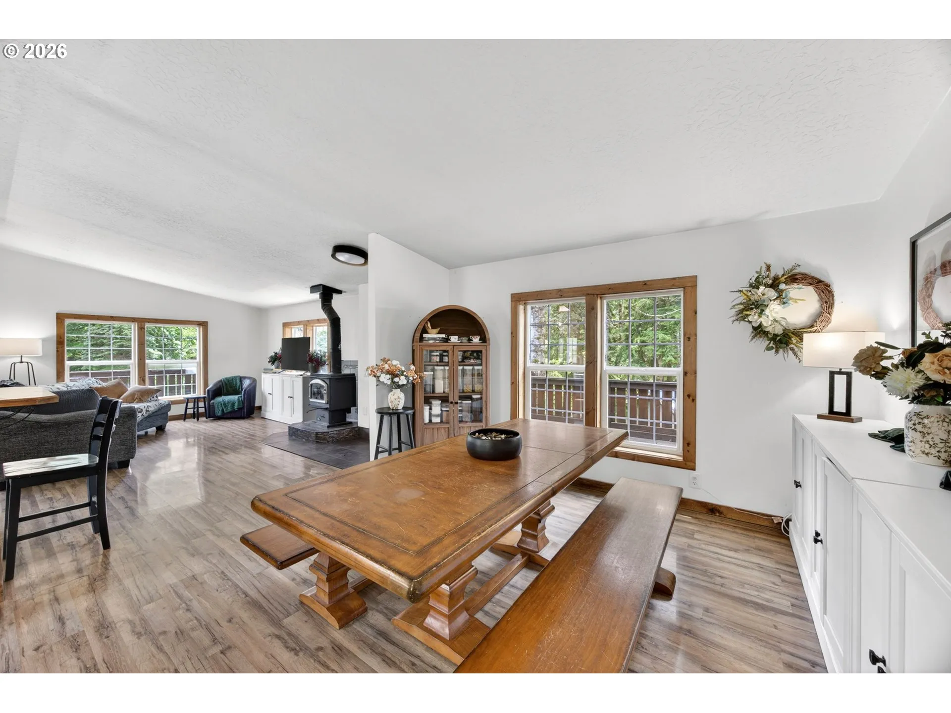 Living Room/Dining Room