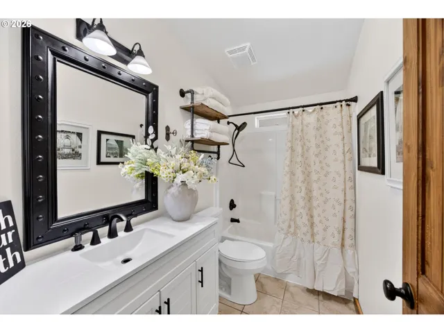 Bathroom-Hall