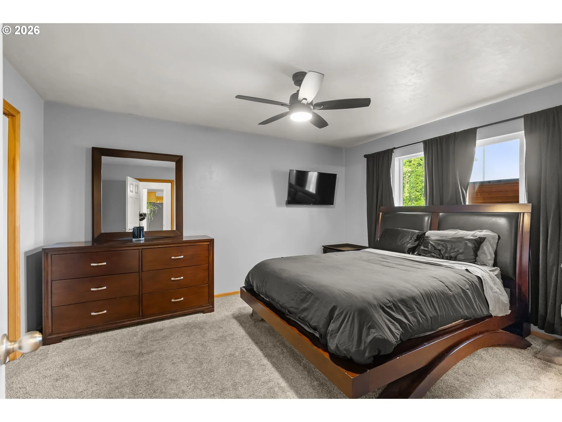 Primary Bedroom-Main