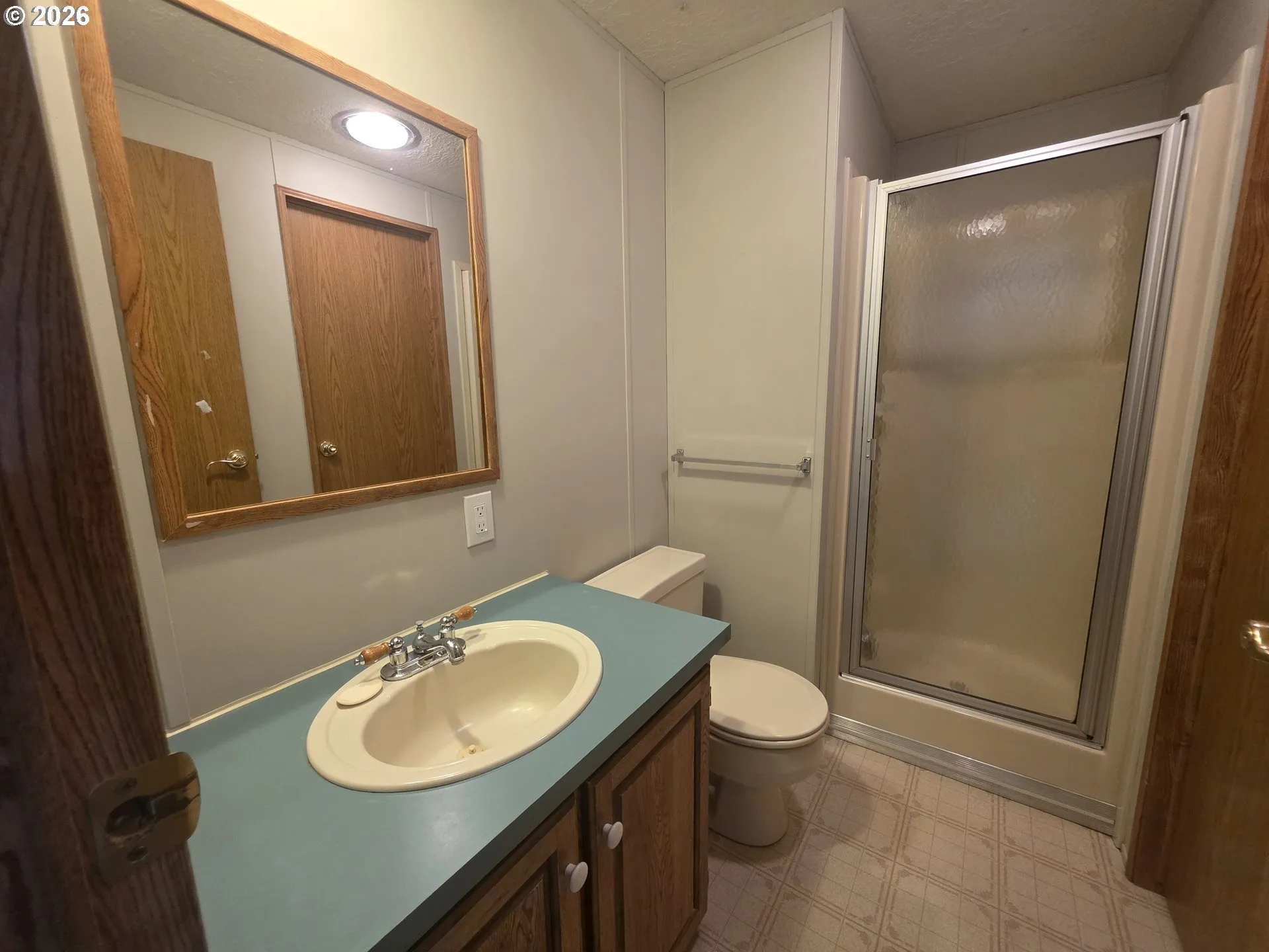 Bathroom-Hall