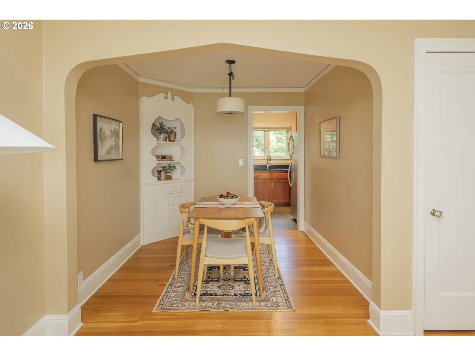 Dining Room-Built-In Cabinets