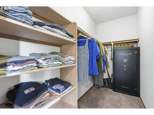 Primary Bedroom-Walk-In Closet