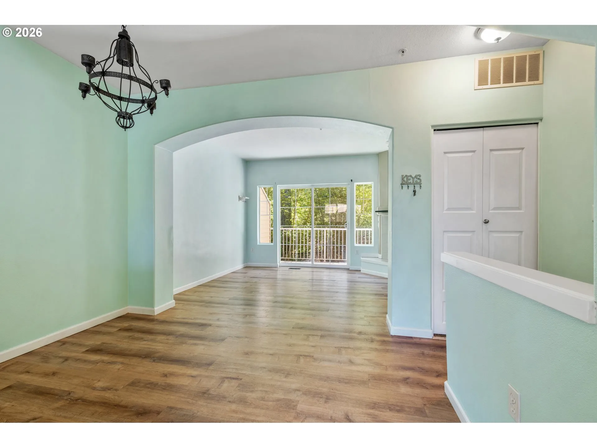 Living Room/Dining Room