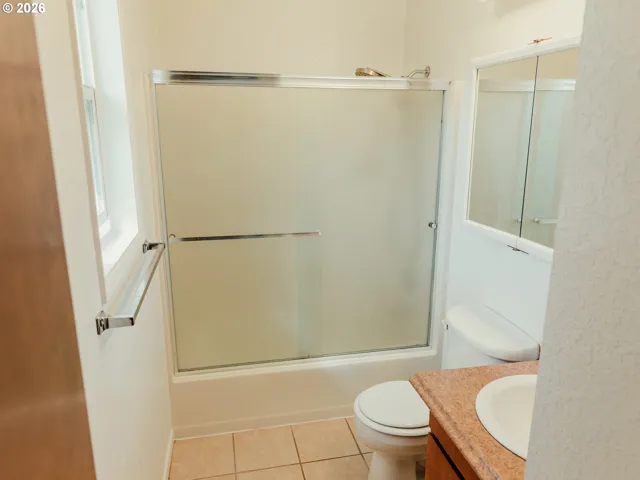 Primary Bedroom-Attached Bathroom