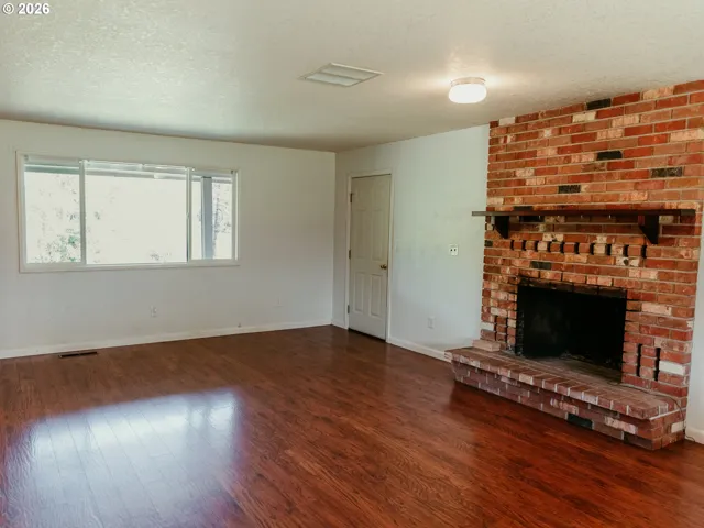 Family Room-# 2