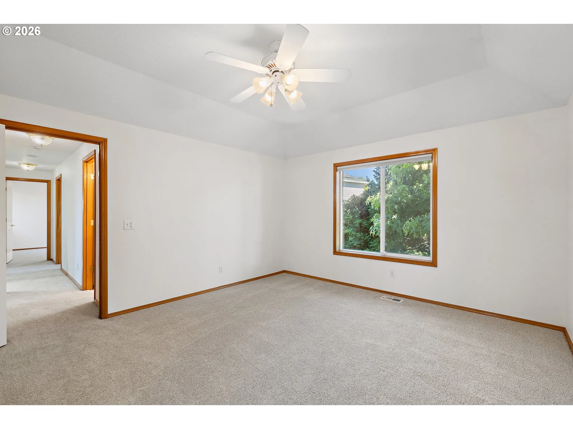 Primary Bedroom-Upper