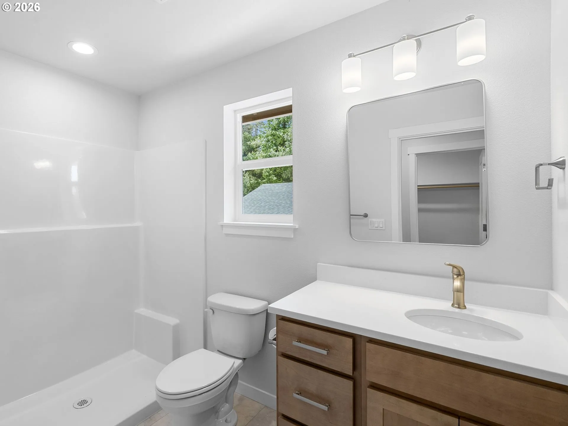 Bathroom, Attached-Walk in Shower
