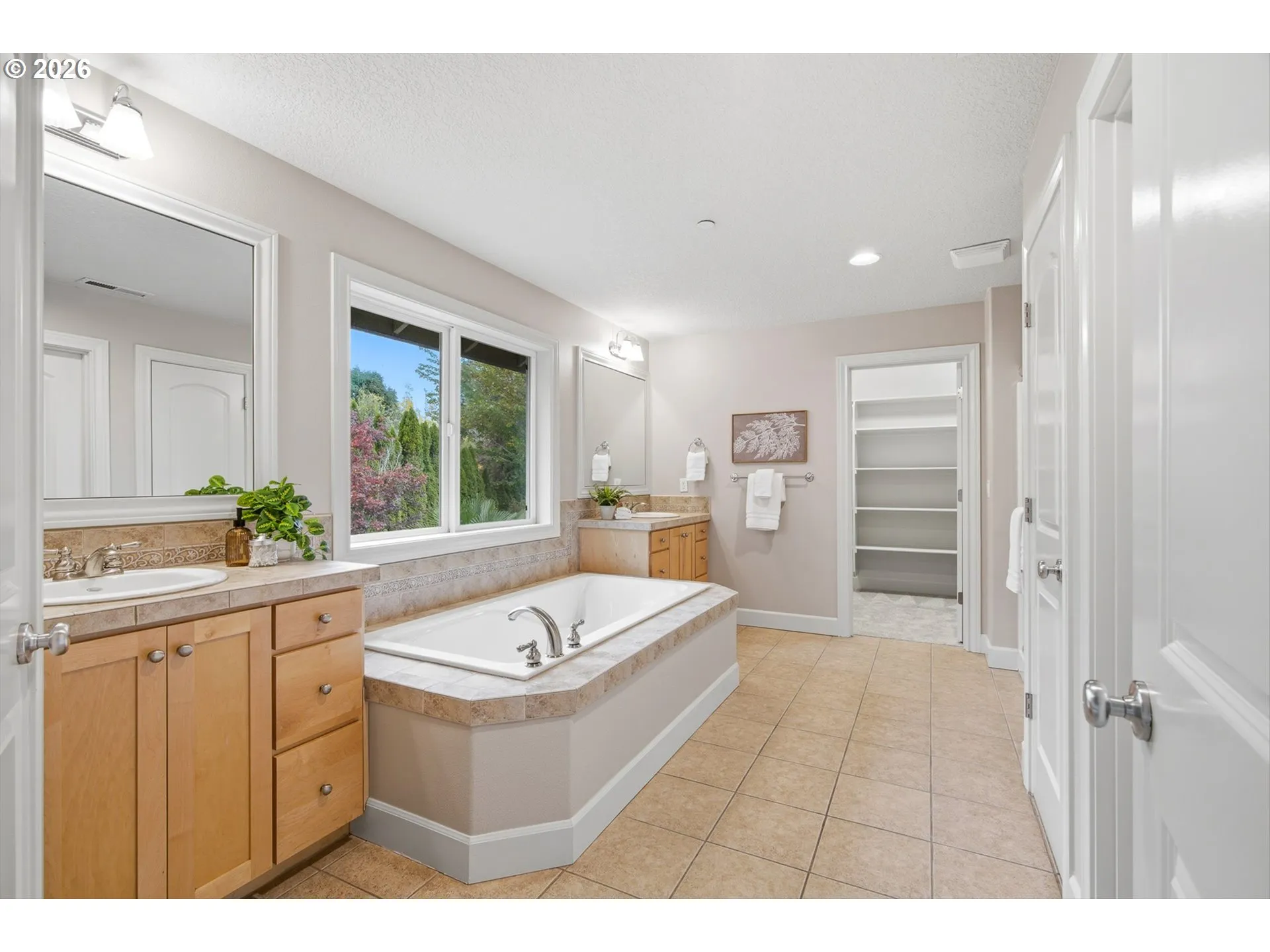 Primary Bedroom-Attached Bathroom