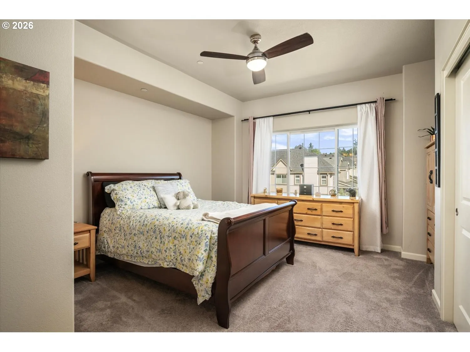 Bedroom, Primary
